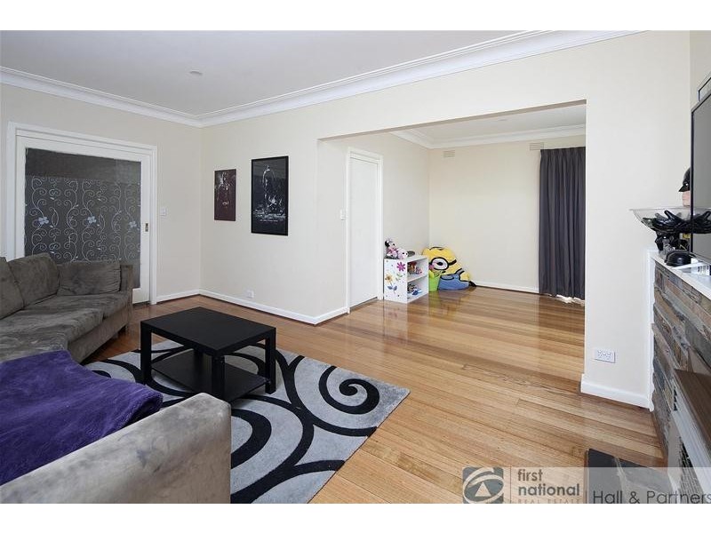 2 Carson Street, Mulgrave VIC 3170