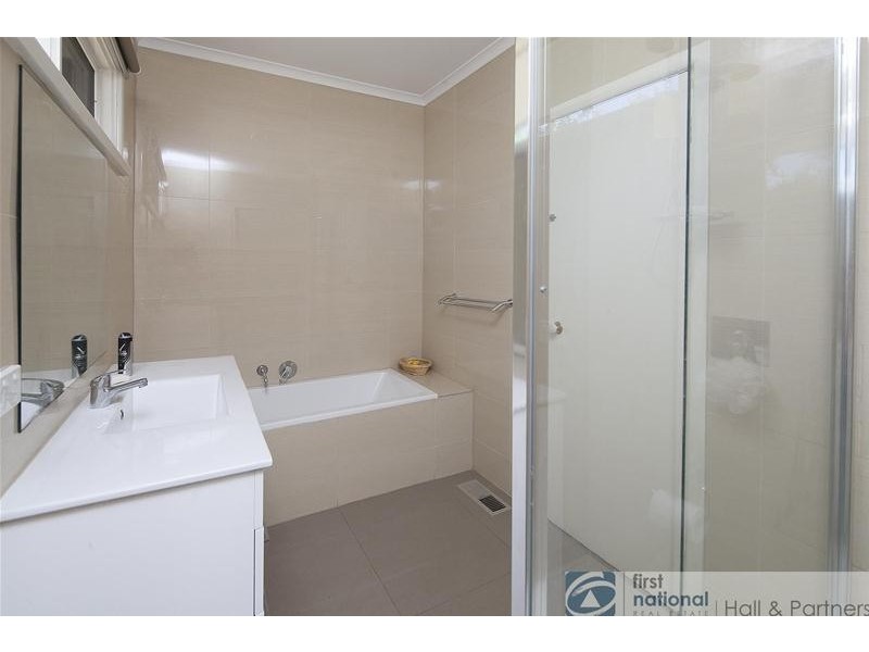 2 Carson Street, Mulgrave VIC 3170