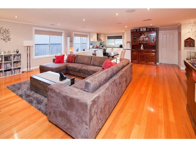 109 Shetland Street, Endeavour Hills VIC 3802