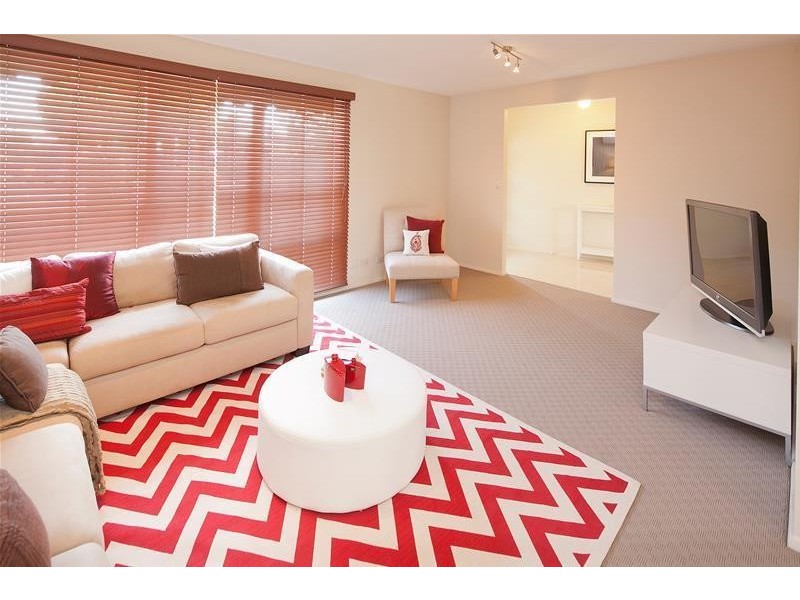 9 Inglebrae Court, Noble Park North VIC 3174