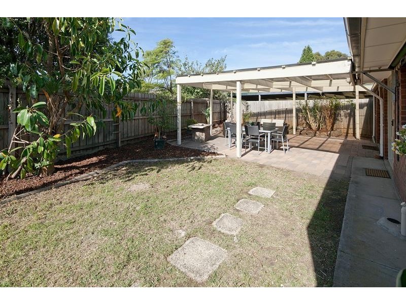 9 Inglebrae Court, Noble Park North VIC 3174