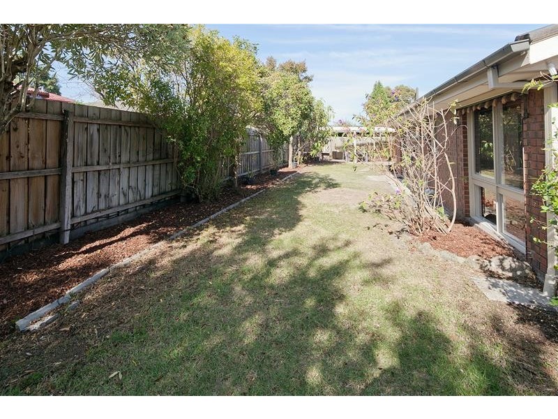 9 Inglebrae Court, Noble Park North VIC 3174