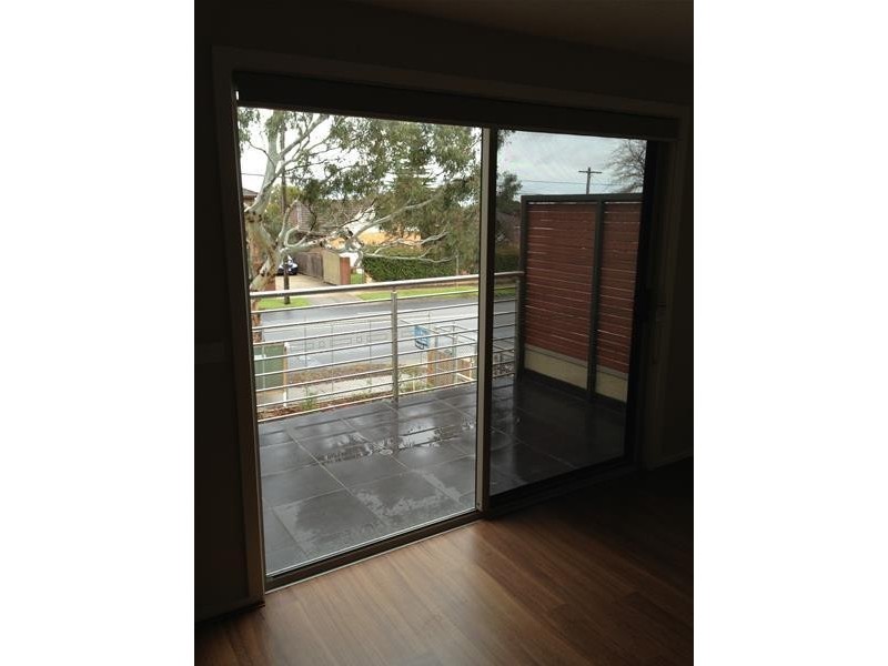 4/27 Police Road, Mulgrave VIC 3170