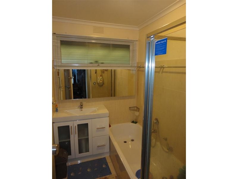 19 Lotus Crescent, Mulgrave VIC 3170