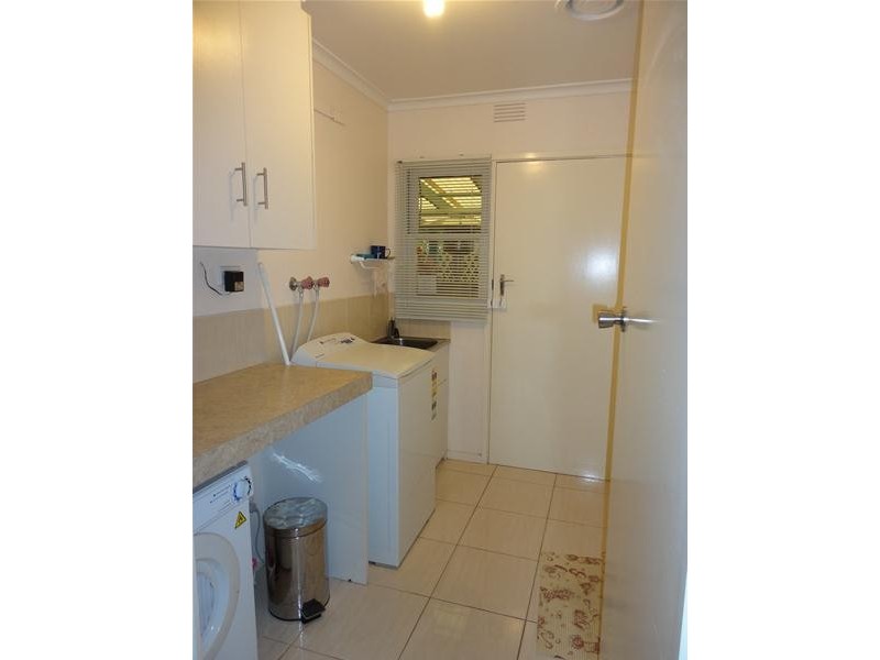 19 Lotus Crescent, Mulgrave VIC 3170