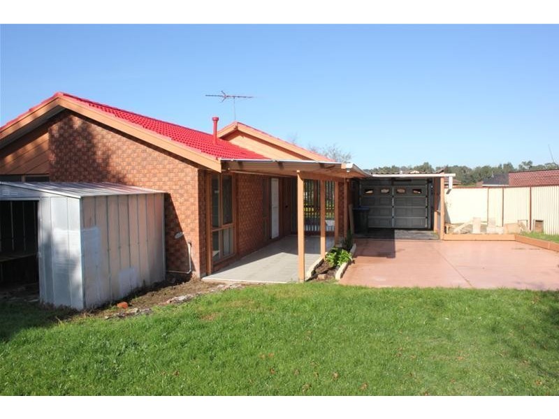 3 Bryson Court, Endeavour Hills VIC 3802