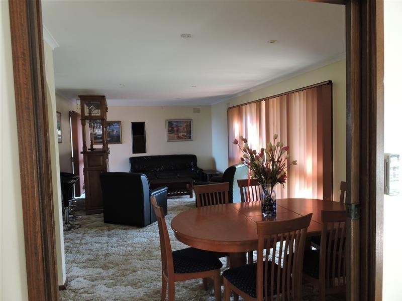 19 Sutherland Court, Endeavour Hills VIC 3802