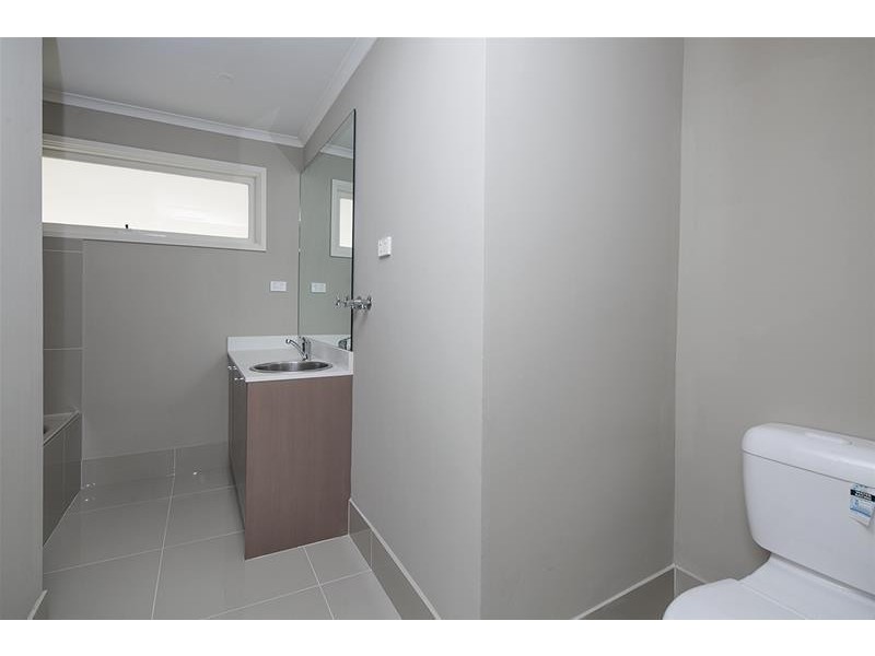 9A Third Avenue, Dandenong North VIC 3175