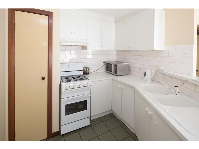 2/57 Elenora Road, Noble Park VIC 3174