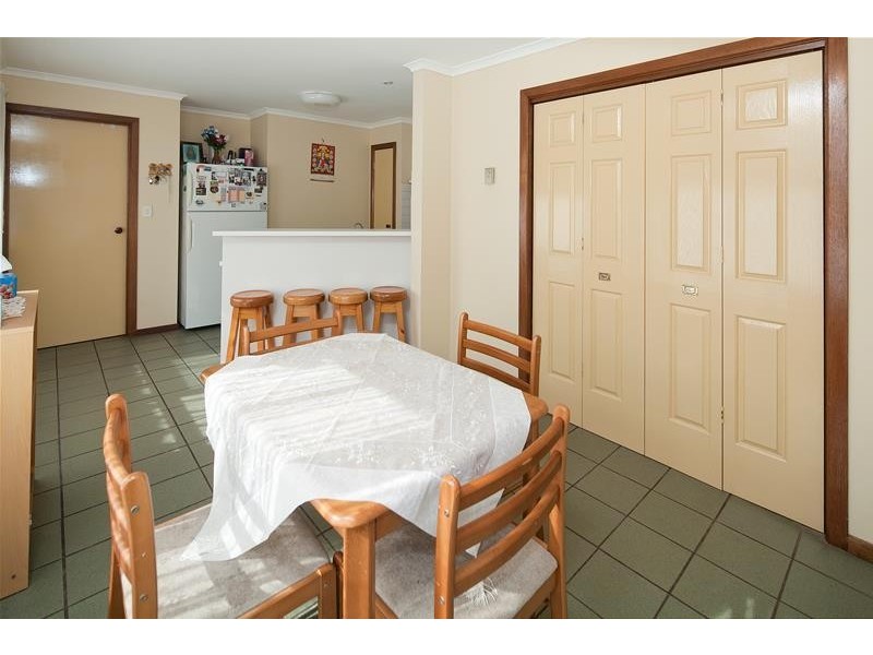 2/57 Elenora Road, Noble Park VIC 3174