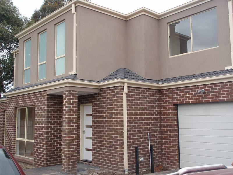 2/20 Rowan Drive, Doveton VIC 3177