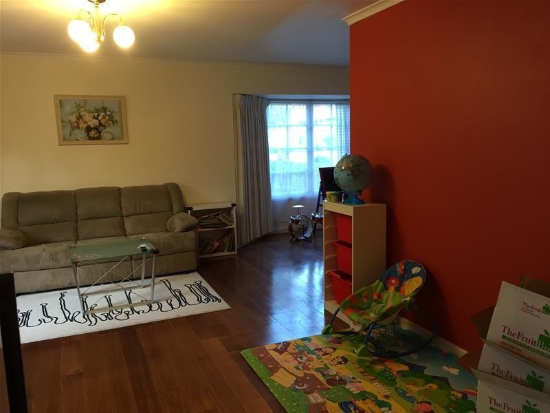 69 Huxley Avenue, Mulgrave VIC 3170