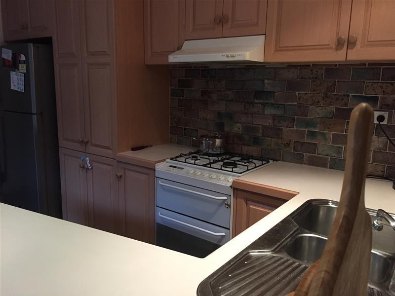 69 Huxley Avenue, Mulgrave VIC 3170