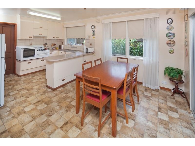 2 Lyndale Court, Dandenong North VIC 3175