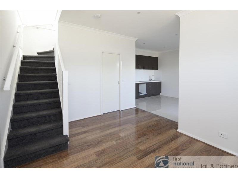 1-4/22 Pickett Street, Dandenong VIC 3175