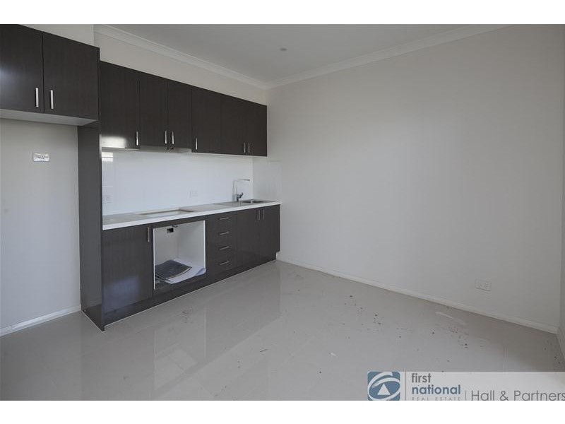 1-4/22 Pickett Street, Dandenong VIC 3175