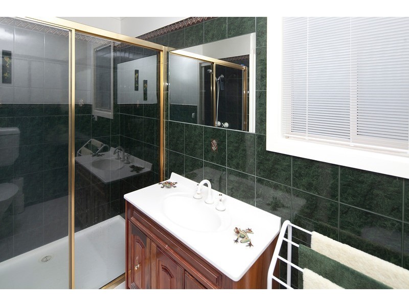 23 Zachary Hicks Crescent, Endeavour Hills VIC 3802