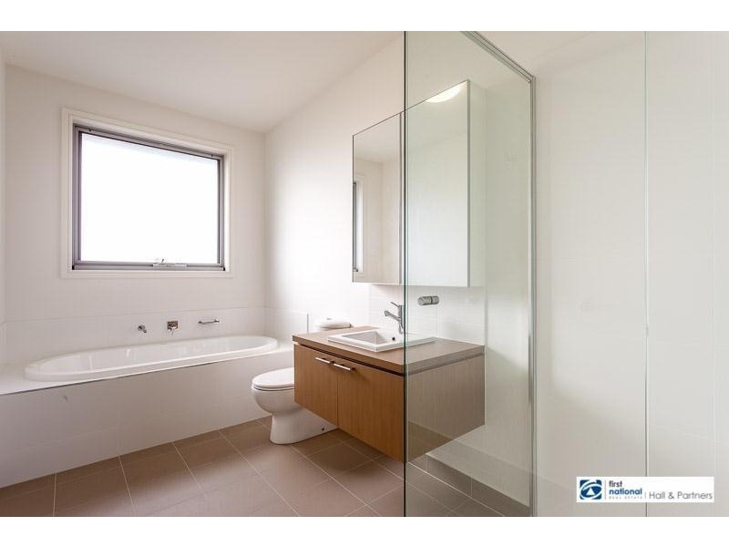 4 Windy Hill  Drive, Mulgrave VIC 3170