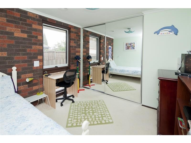 186 Gladstone Road, Dandenong North VIC 3175