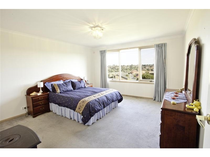 7 Freeman Court, Endeavour Hills VIC 3802