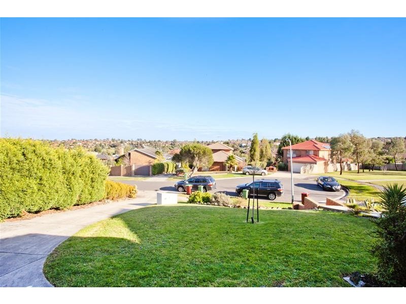 7 Freeman Court, Endeavour Hills VIC 3802