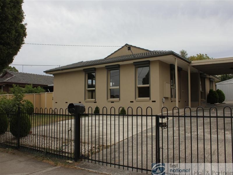 81 Mcfees Road, Dandenong North VIC 3175