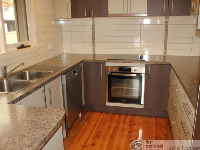 81 Mcfees Road, Dandenong North VIC 3175