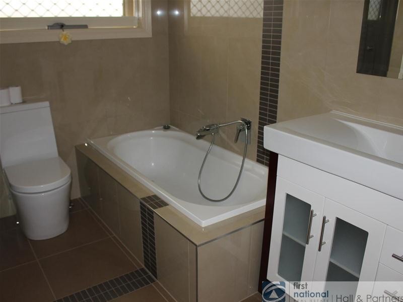 81 Mcfees Road, Dandenong North VIC 3175