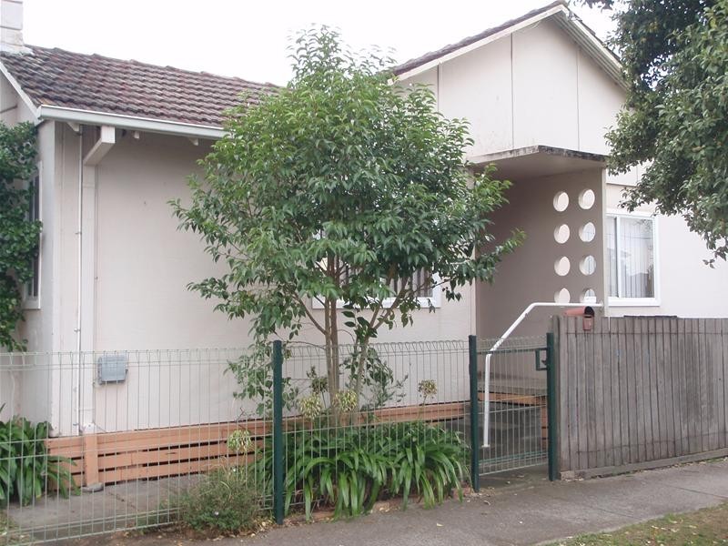 13 Latham Crescent, Dandenong VIC 3175