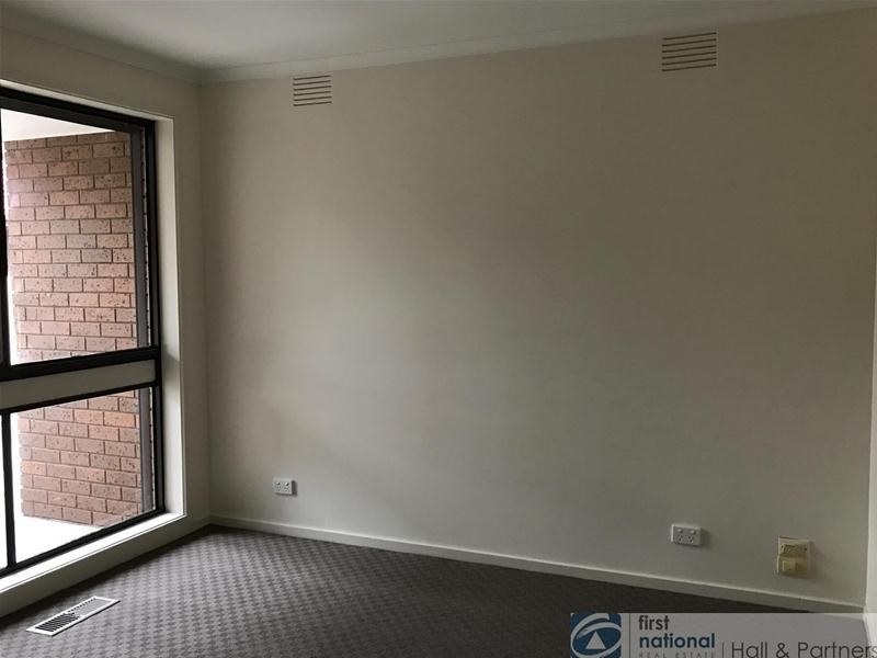 2/48 Manning Drive, Noble Park North VIC 3174