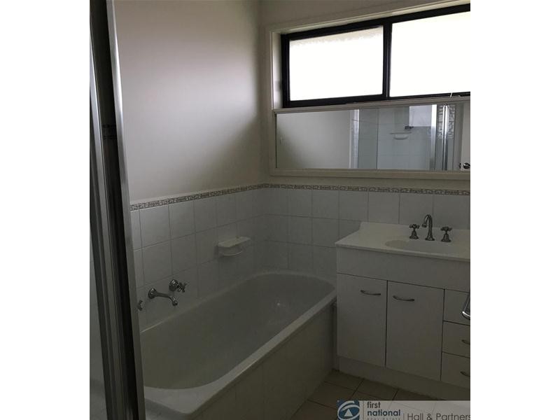 2/48 Manning Drive, Noble Park North VIC 3174