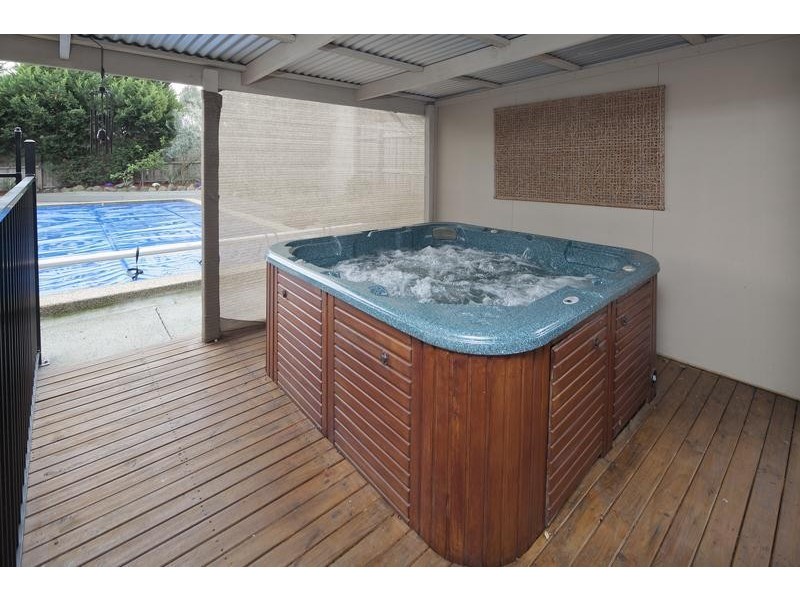 21 Aldridge Street, Endeavour Hills VIC 3802