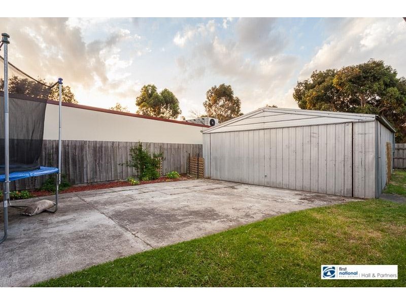 22 Riverview Crescent, Eumemmerring VIC 3177