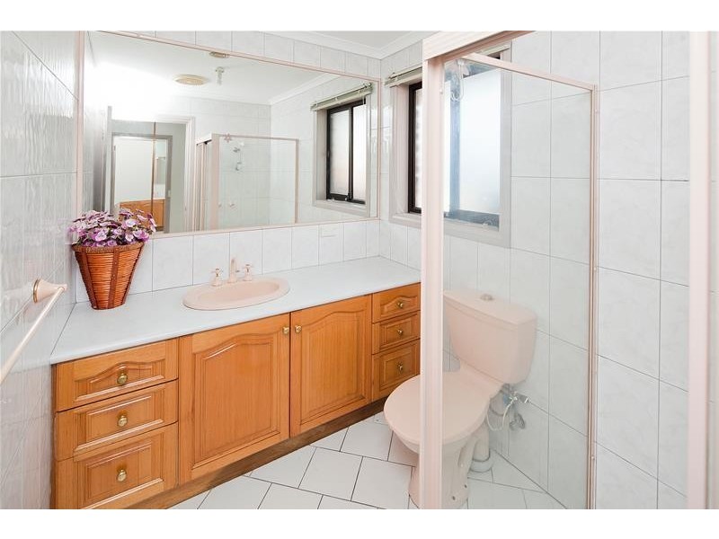 47 Hinrichsen  Drive, Hallam VIC 3803