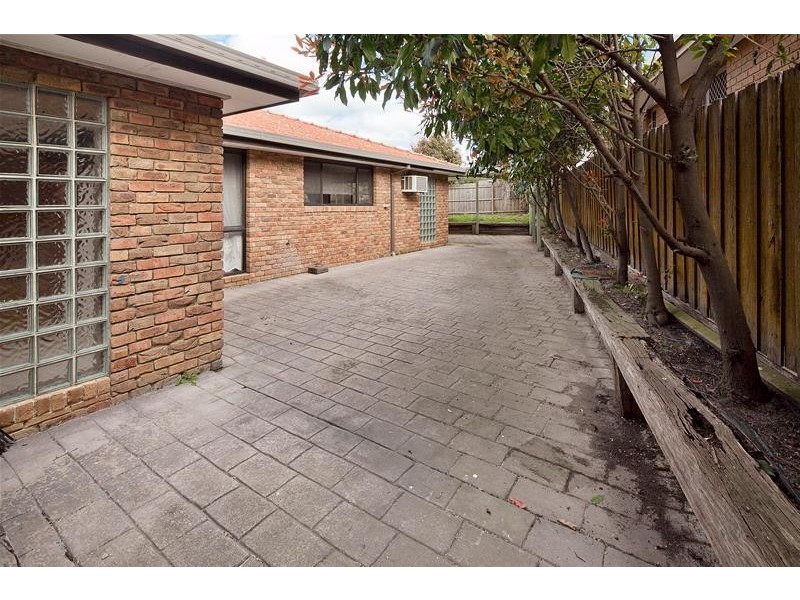 47 Hinrichsen  Drive, Hallam VIC 3803