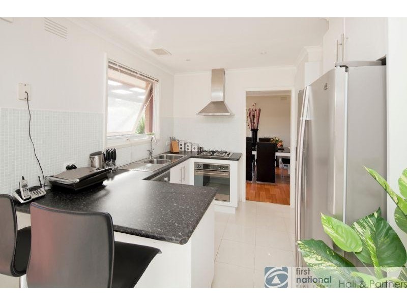 39  Surrey Road, Dandenong North VIC 3175