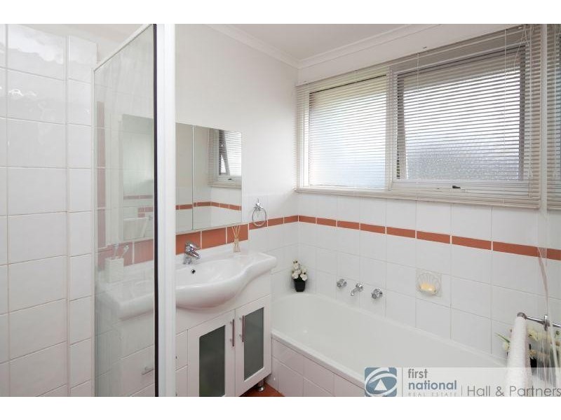 39  Surrey Road, Dandenong North VIC 3175