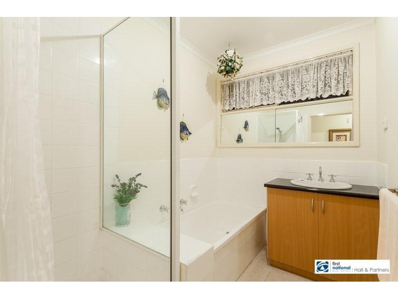 64/12 Halifax Street, Dandenong VIC 3175