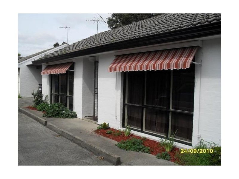 2/67 Hammond Road, Dandenong VIC 3175