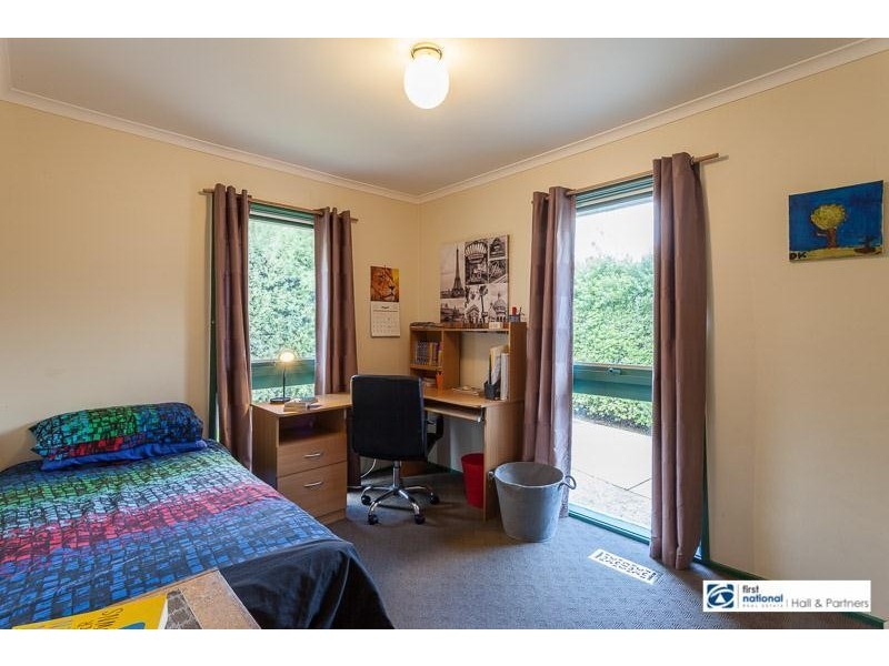 8 Nemet Court, Noble Park North VIC 3174