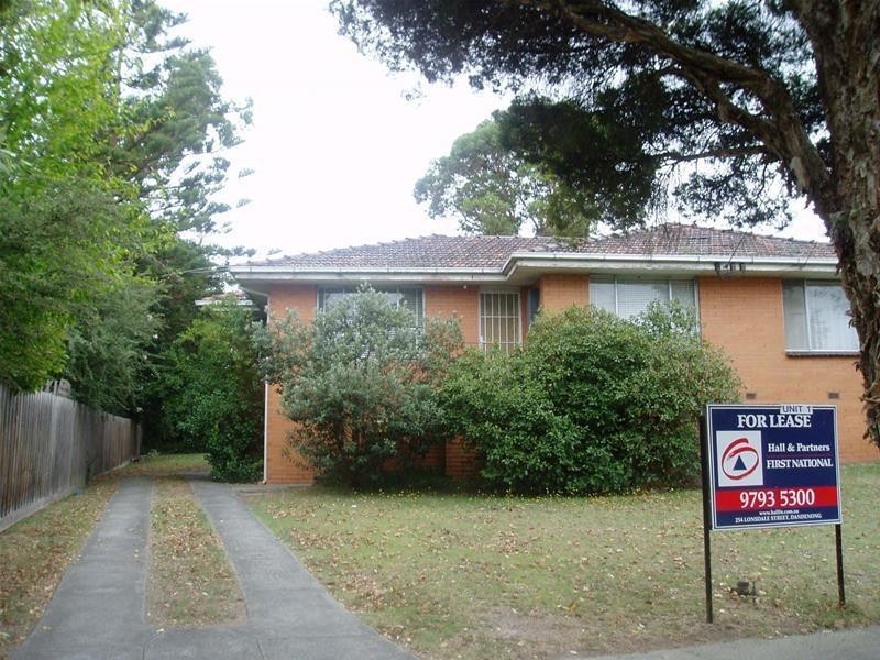 1/4 McKay Court, Dandenong VIC 3175