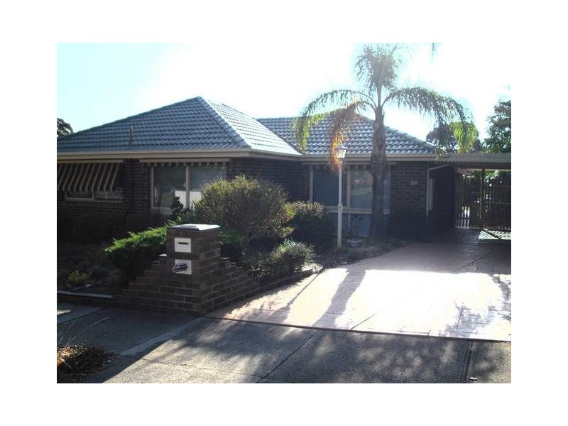 30 Broadwalk Grove, Endeavour Hills VIC 3802