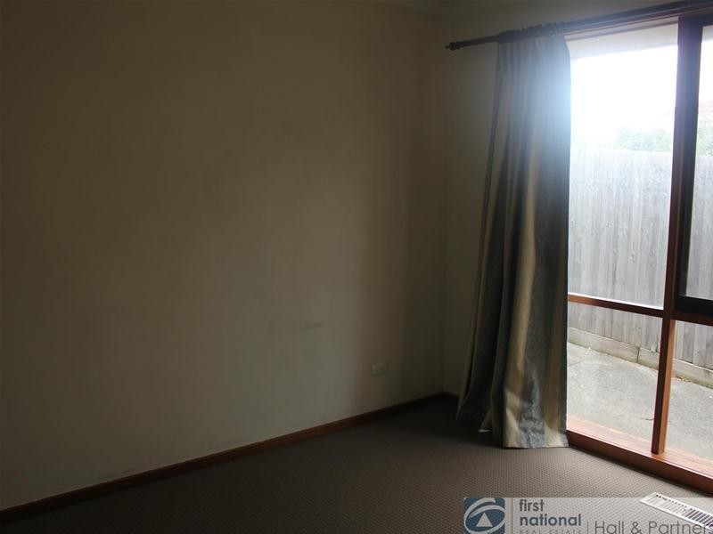 322 James Cook Drive, Endeavour Hills VIC 3802