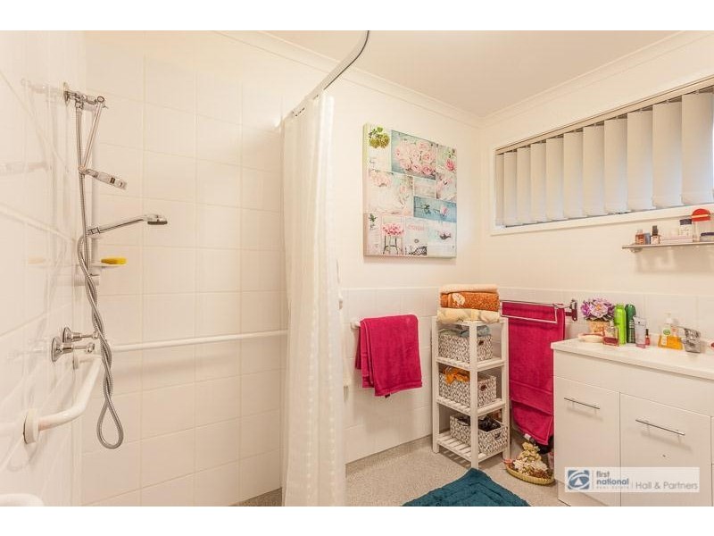 1/25 McKeon Circuit, Dandenong North VIC 3175