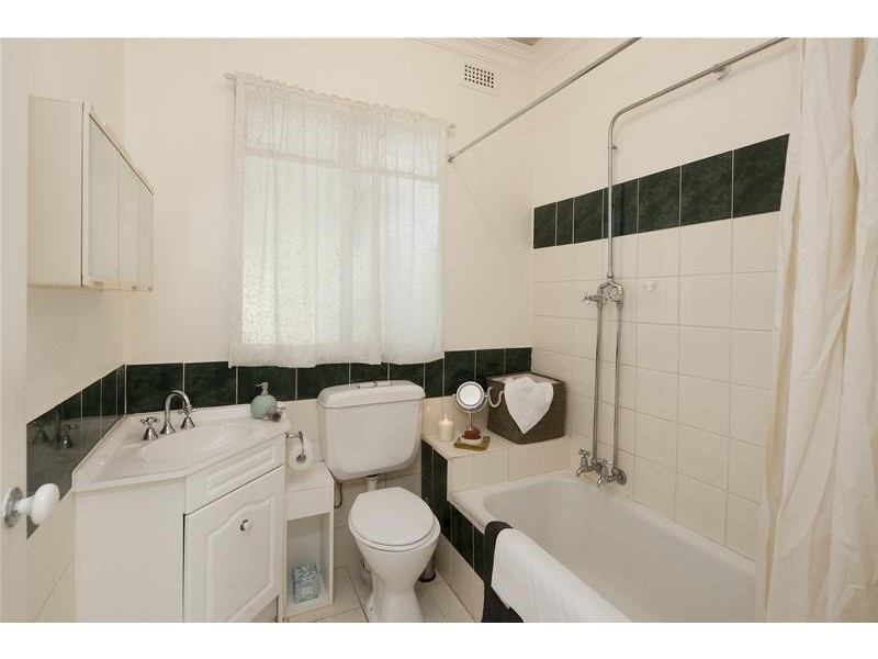 6 Jesson Crescent, Dandenong VIC 3175