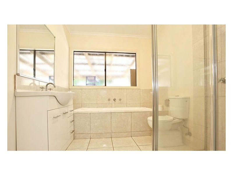 1A Oleander Street, Doveton VIC 3177