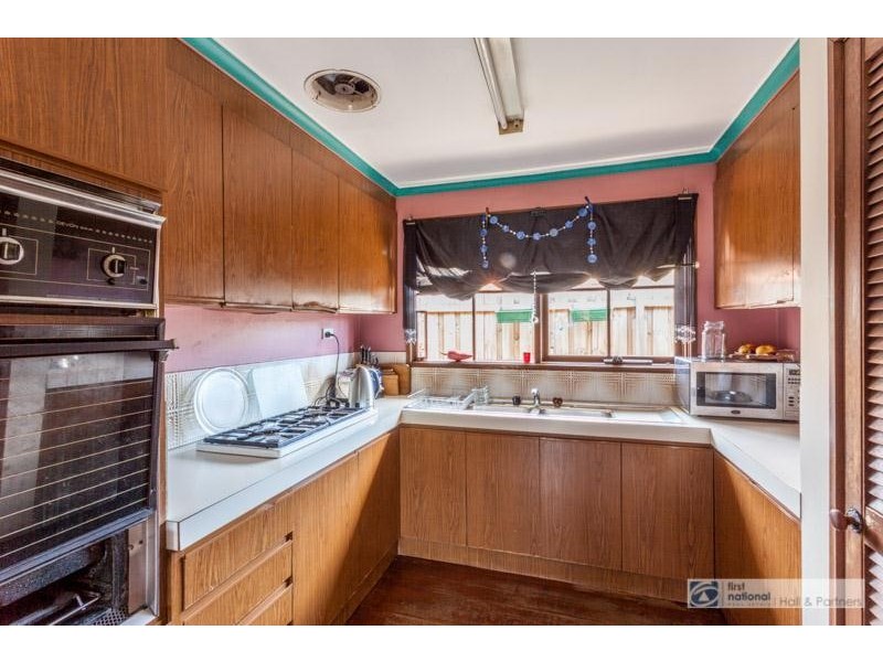 4 Searle Court, Dandenong North VIC 3175