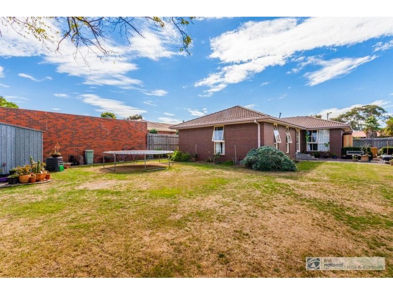 4 Searle Court, Dandenong North VIC 3175