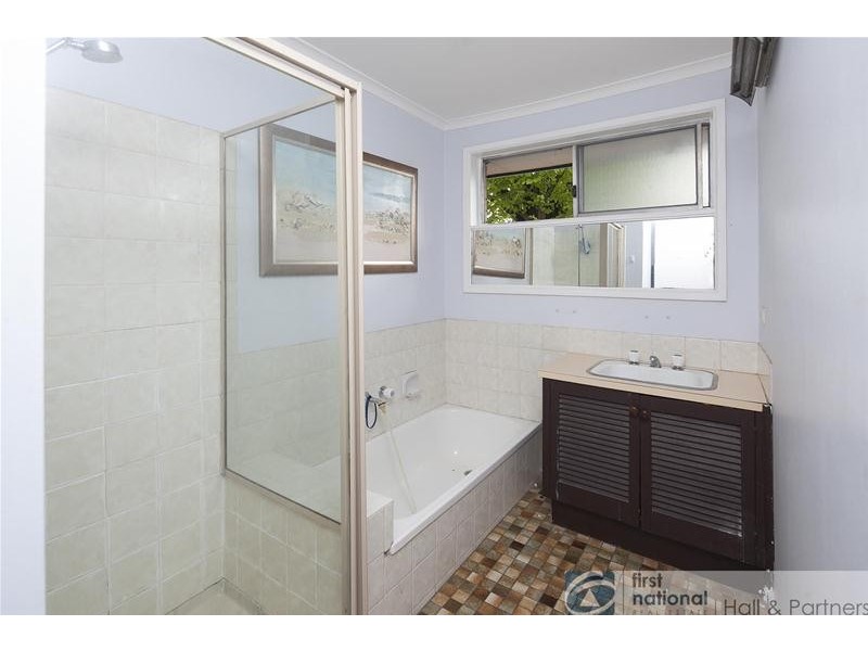 2 Eve Court, Dandenong North VIC 3175