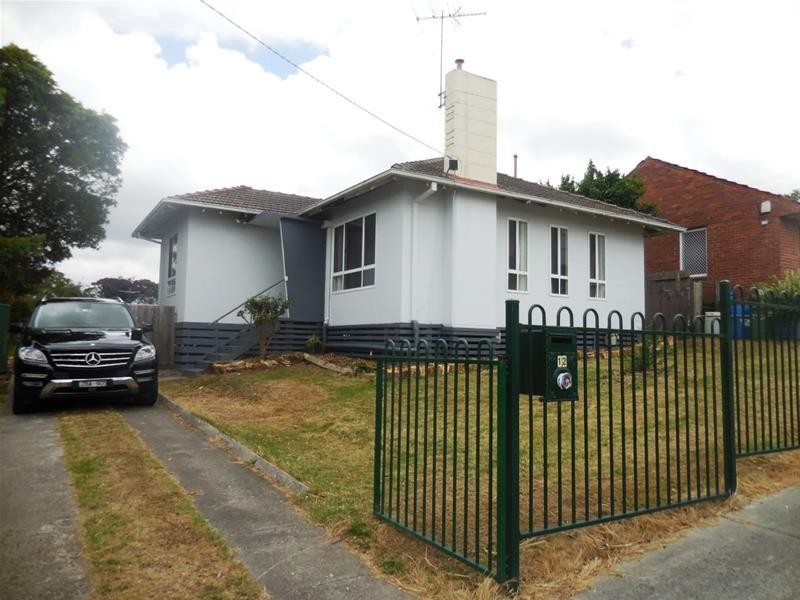 12 Magnolia Grove, Doveton VIC 3177